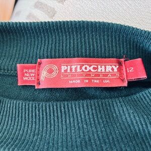 Pitlochry Vintage Women’s Forest Green Crewneck Sweater